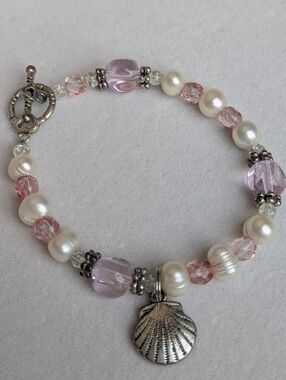 Faux Pearl & Pink Beaded Charm Bracelet – Toggle Clasp Beach Summer Vibes